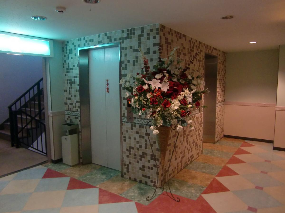 Golf Nirasaki Inter (Adults Only) Hotel Exterior foto